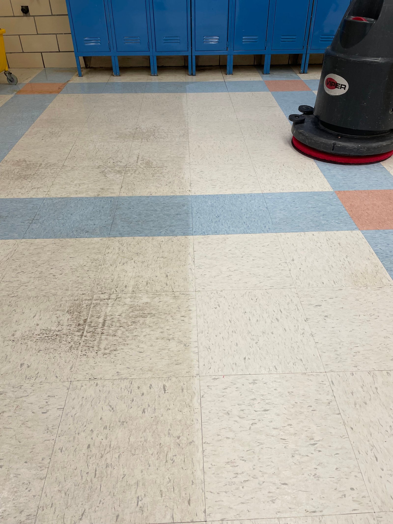 Hard floor gallery